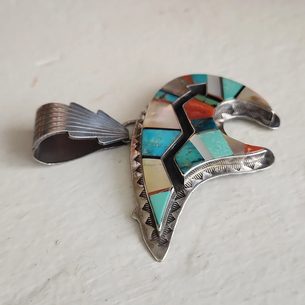 Vintage Native American Navajo Vintage Inlaid Bear Pendant by Danny Clark ππ» - Picture 5 of 13